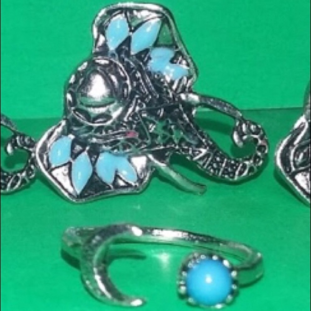 *SALE* 4pc Turquoise* Elephant Designed Rings! - Picture 3 of 5